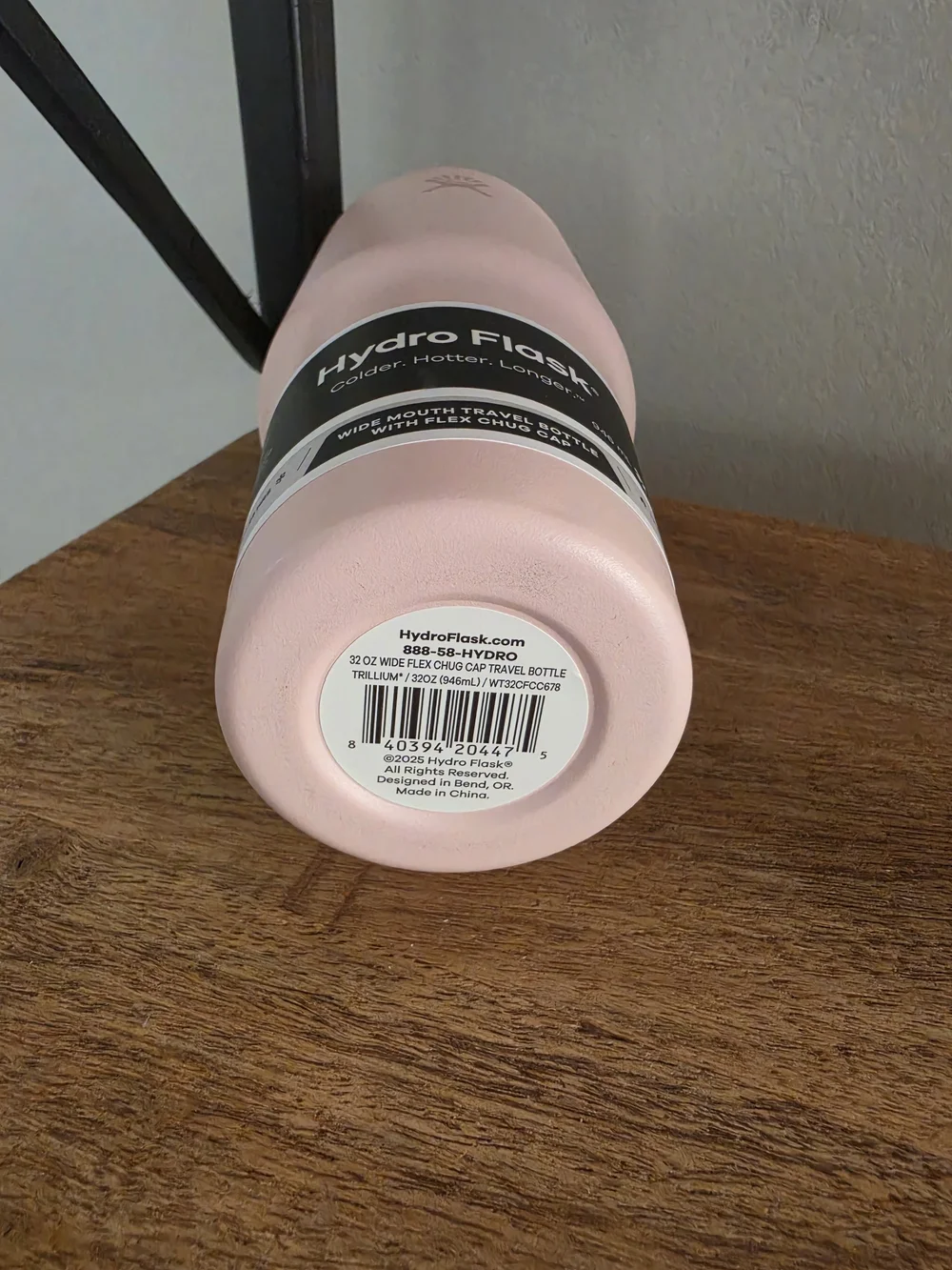 Hydro Flask Women’s Pink Insulated Bottle 32oz NEW